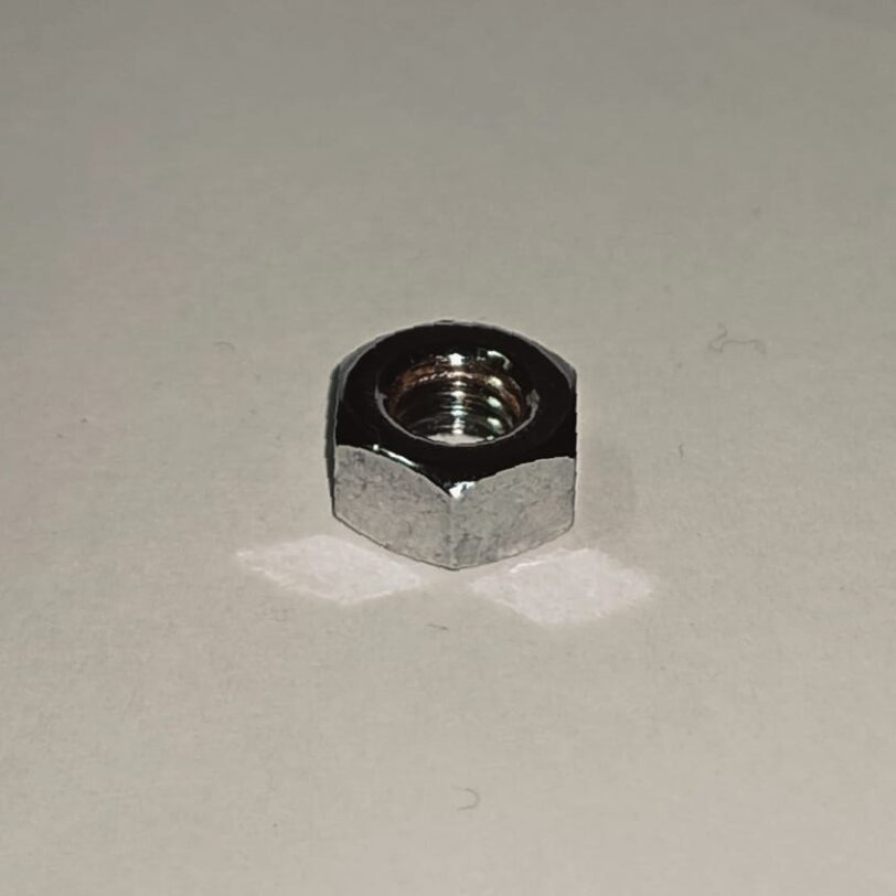 94001060200S DADO ESAGONALE 6MM