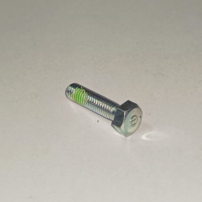 90115MV9000 BULLONE FISSAGGIO GOMMINO POGGIAPIEDI PRINCIPALE