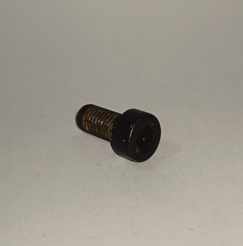 90010KM1000 BULLONE A ESAGONO INCASSATO 8X18
