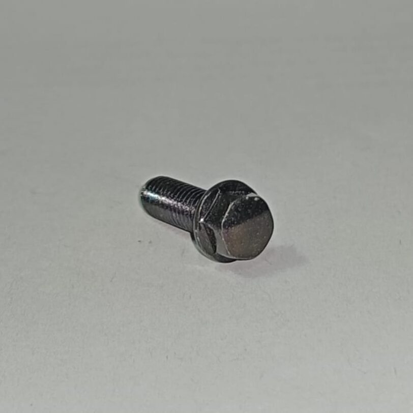 960010601807 BULLONE FLANGIATO 6X18