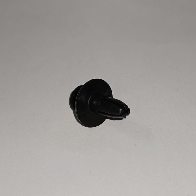 90683SA5003 FERMAGLIO, MANTELLO PARTE POST. - immagine 2