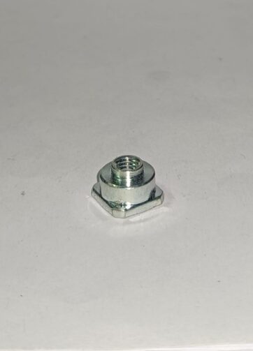 90303MBB003 DADO SPECIALE 5MM