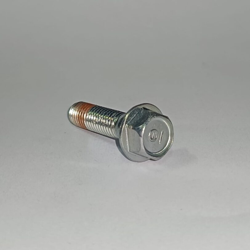 90131K01900 BULLONE FLANGIATO 8X32