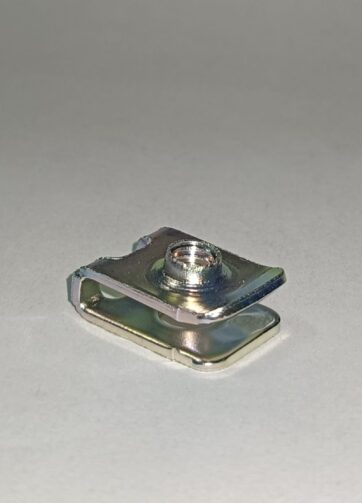 90305GEE710 DADO A MORSETTO 6MM