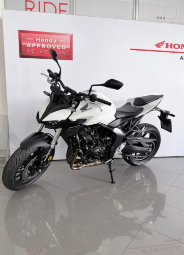 HONDA CB1000 HORNET