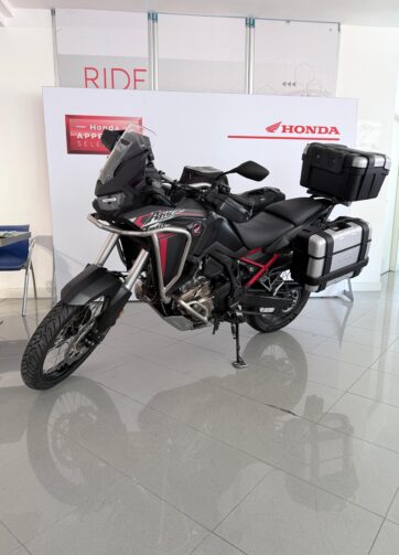 HONDA AFRICA TWIN DCT