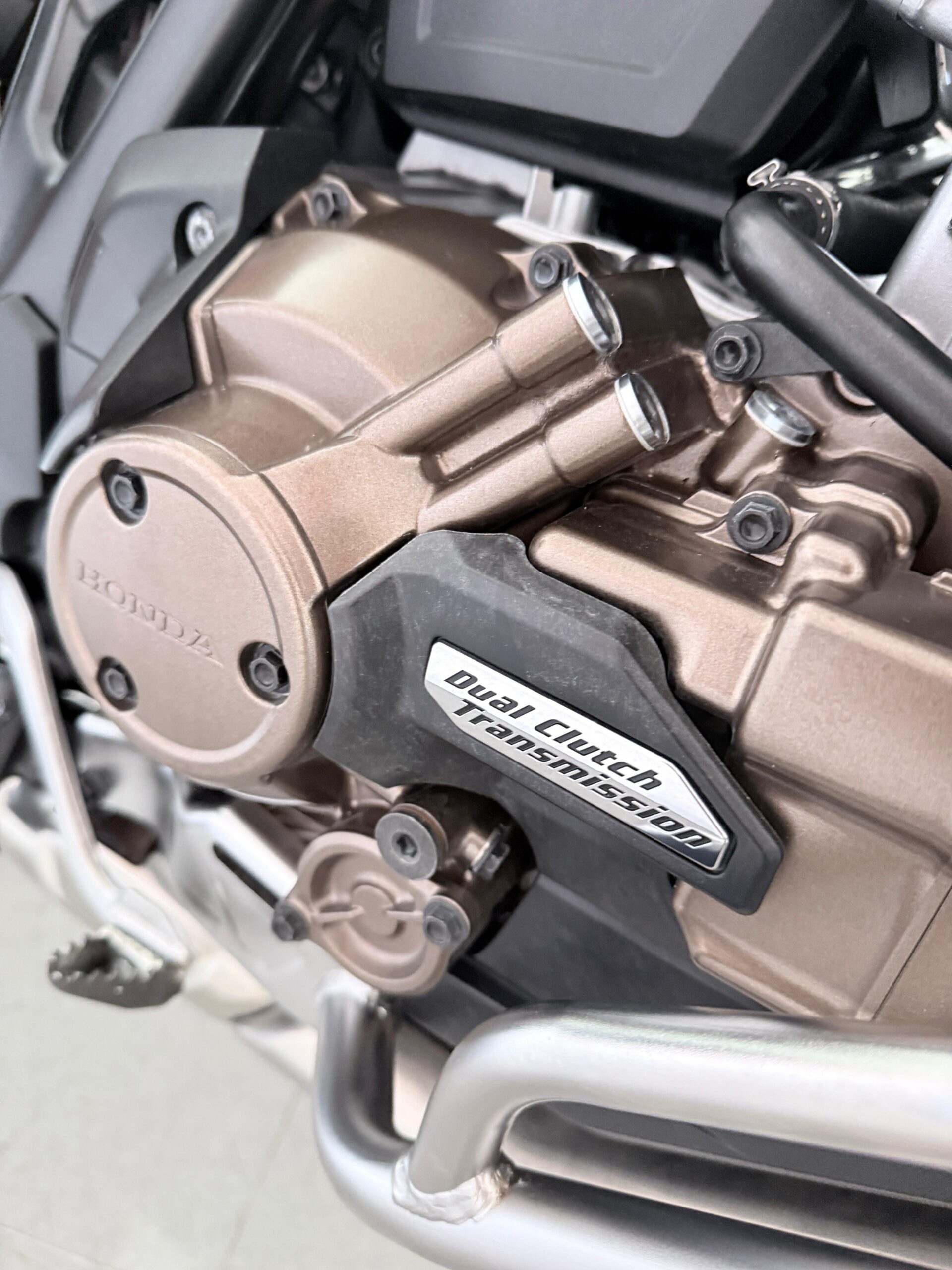 HONDA AFRICA TWIN DCT - immagine 5