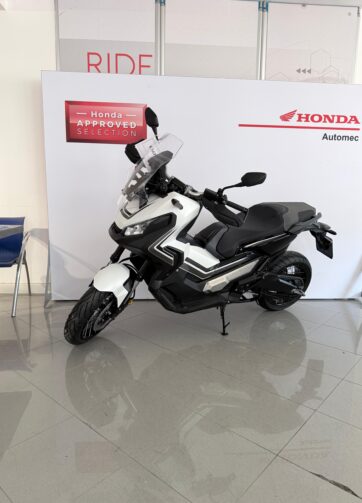 HONDA X-ADV 750