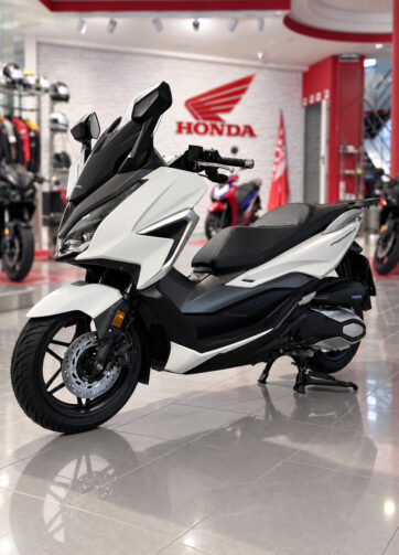 HONDA FORZA 350 DELUXE